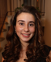 Headshot of Sydney Roubian, Class of 2027