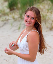 Headshot of Ava Capparelli, Class of 2027